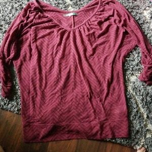 Maurice's maroon 3/4 sleeves
